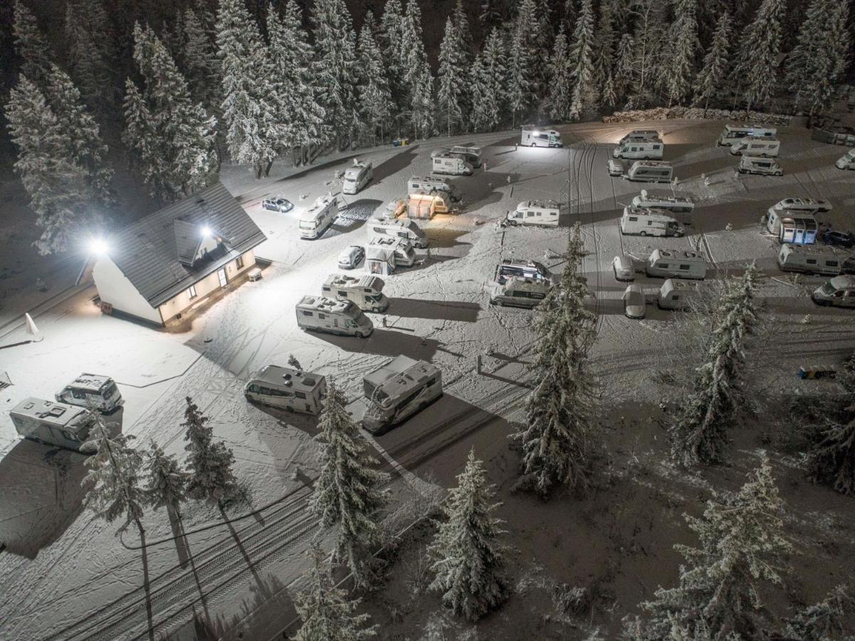 Camp Goracy Potok - Parcele Kamperowe Hotell Szaflary Exteriör bild